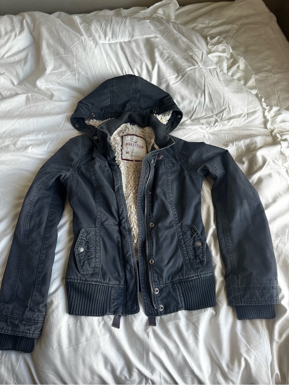Y2K Sherpa lined Hollister Women's navy Hooded Lined Jacket